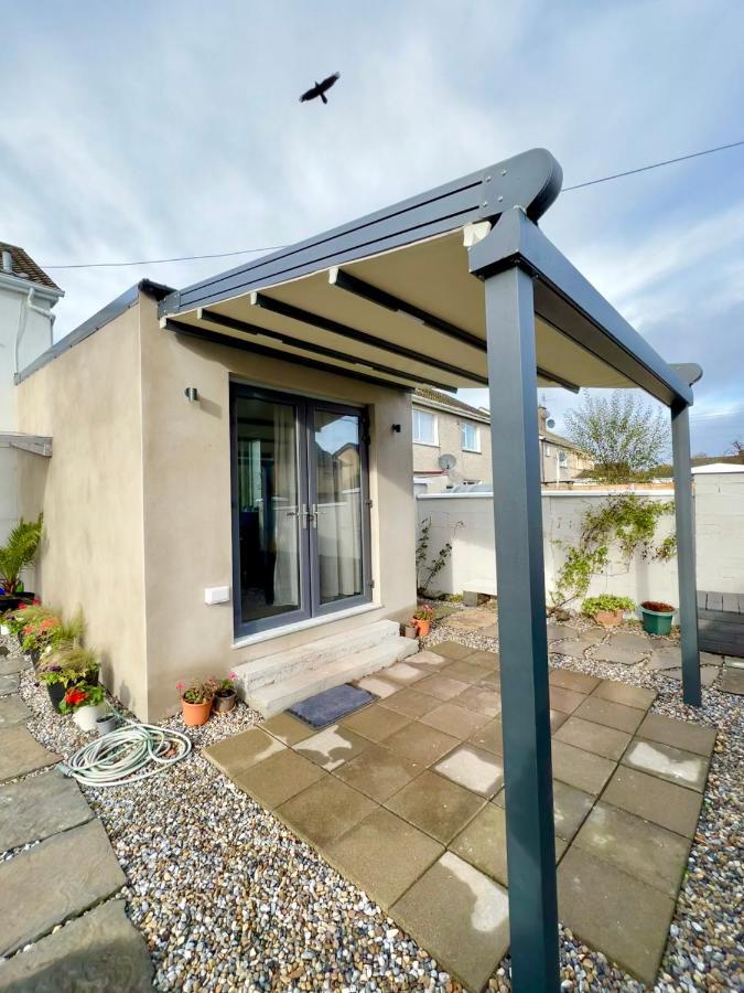 Newly Renovated 1 Bedroom Flat With Garden Pergola Ennis Exteriör bild
